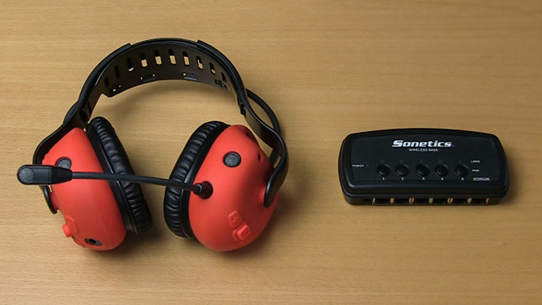 Pairing-Headsets-to-A-Sonetics-Comhub